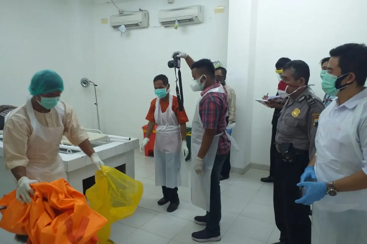 Seorang pria ditemukan meninggal dunia di ruang salat. (Foto: Liputan6.com/Humas Polres Kebumen)