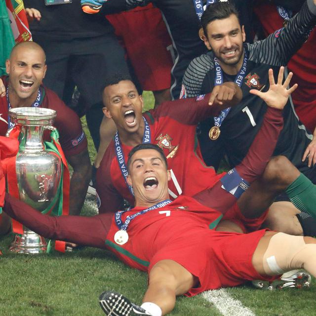 5 Hal Penting Tersisa Dari Laga Final Euro 2016 Bola Liputan6 Com