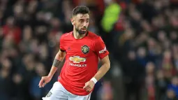 2. Bruno Fernandes - Gelandang berusia 26 tahun ini menjadi pemain kelima Portugal yang membela Manchester United. Bruno Fernandes dilabuhkan Manchester United dari Sporting pada januari 2020 dengan transfer mencapai 55 juta euro. (AFP/Lindsey Parnaby)