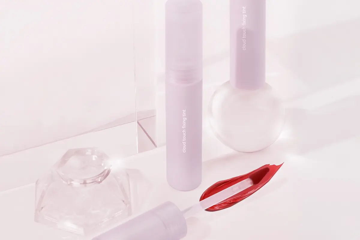 Y.O.U Cloud  Touching Fixing Tint