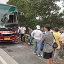 Bus Hantam Truk Fuso di Tol Lampung, Penumpang Terjepit