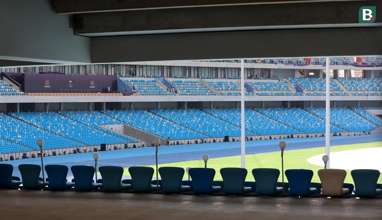 <p>Stadion Nasional Morodok Techo berkapasitas 60ribu tempat duduk, seluruhnya single seater, dan sudah dipakai untuk hajatan Piala AFF U-23 2022. (Bola.com/Abdul Aziz)</p>