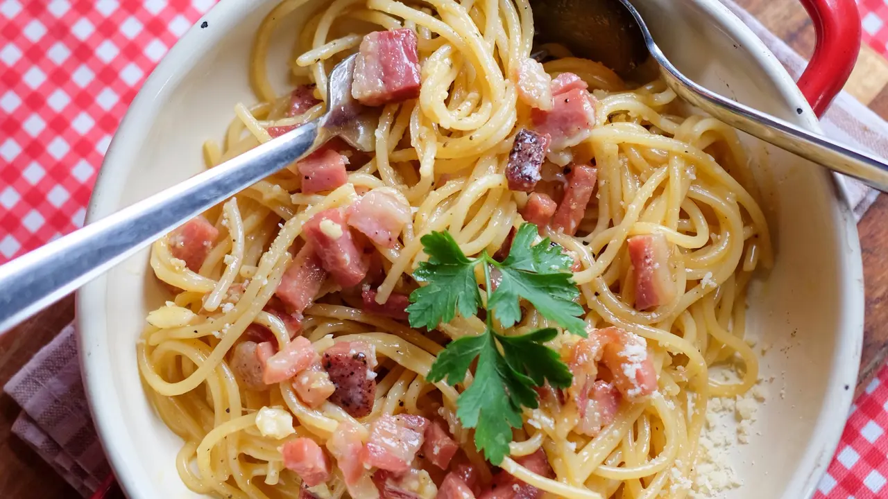 spaghetti carbonara