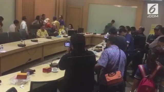 Dewan Pakar Partai Golkar menggelar rapat pleno terkait status penahanan Ketua Umum Golkar, Setya Novanto.