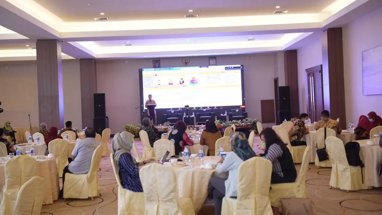Serap Aspirasi Implementasi UU Cipta Kerja di Batam, Kepulauan Riau pada Jumat 11 Desember 2020.