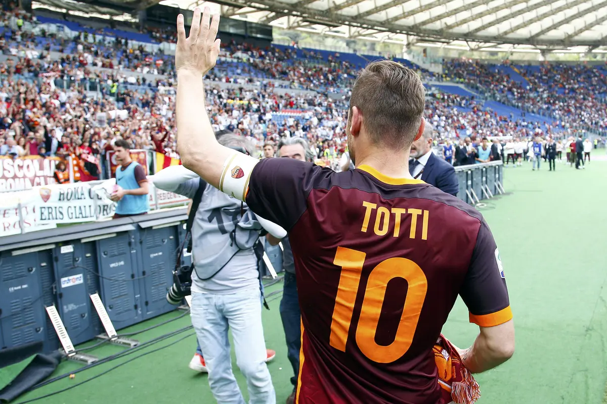 Totti Tetap Istimewa di Laga ke 600nya Bersama AS Roma