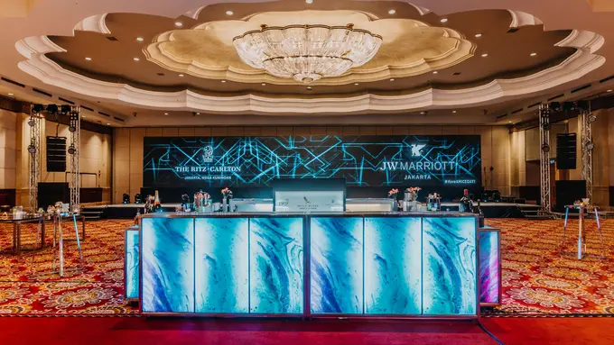 Unjuk Gigi Fasilitas Baru, Dua Hotel Berbintang Kolaborasi Hadirkan Pertunjukkan Berteknologi Tinggi