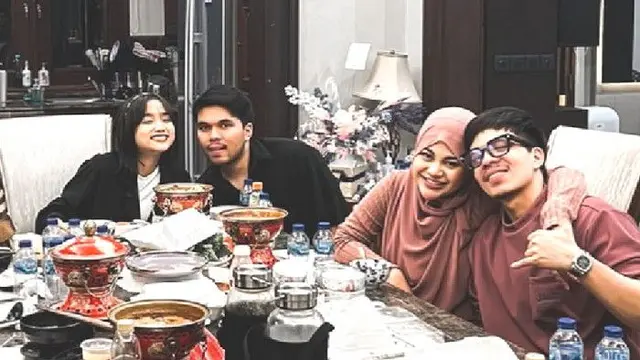 Aurel Hermansyah dan Fuji