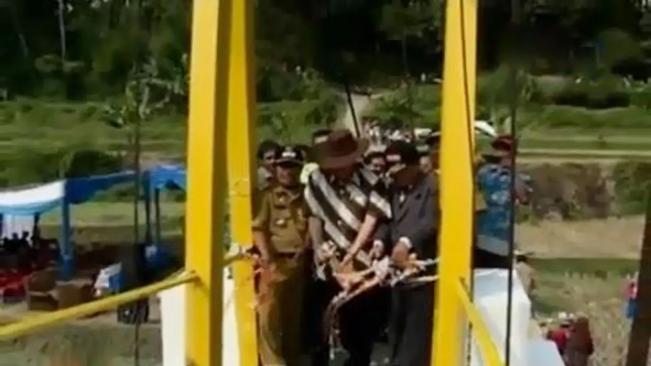 Jembatan Asa ke-13 SCTV di Sukabumi Diresmikan 