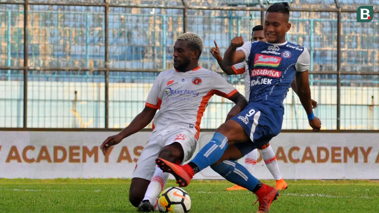 Arema vs Perseru Serui