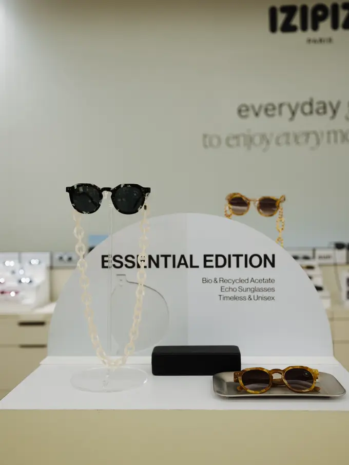 Koleksi Essential Edition Memiliki Berbgai Fungsi yang Menarik
