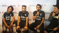 Para inisiator Nitro FC menggelar turnamen Nitro Cup 2017 untuk mencari pemain-pemain muda potensial seperti pemain Persib Bandung, Billy Keraf. (Bola.com/Benediktus Gerendo Pradigdo)