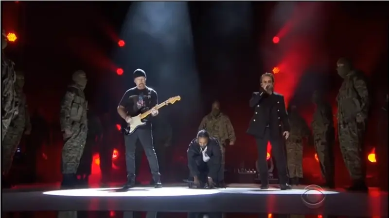 Kendrick Lamar, Bono dan The Edge dari U2 (YouTUbe)