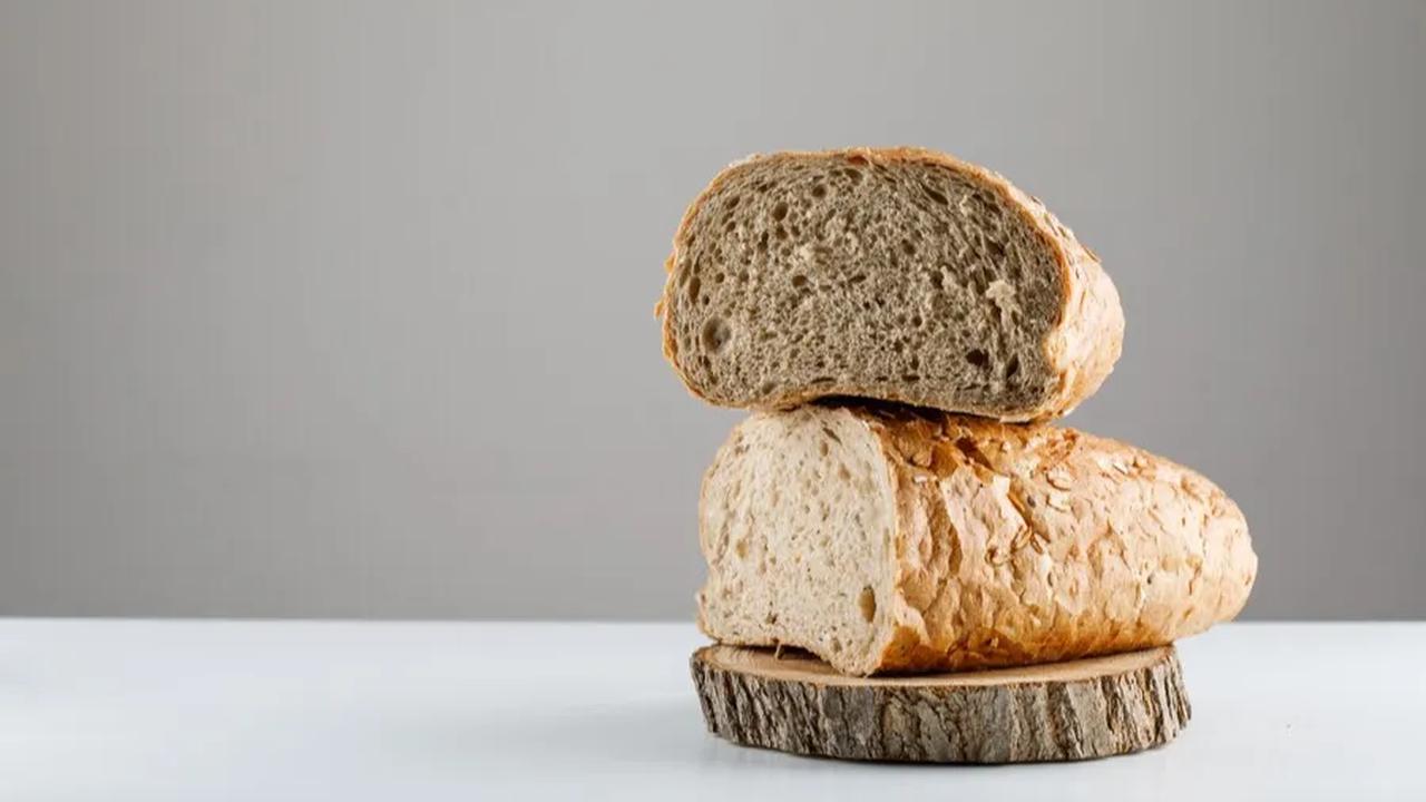 6. Roti Gandum: Serat untuk Menekan Nafsu Makan