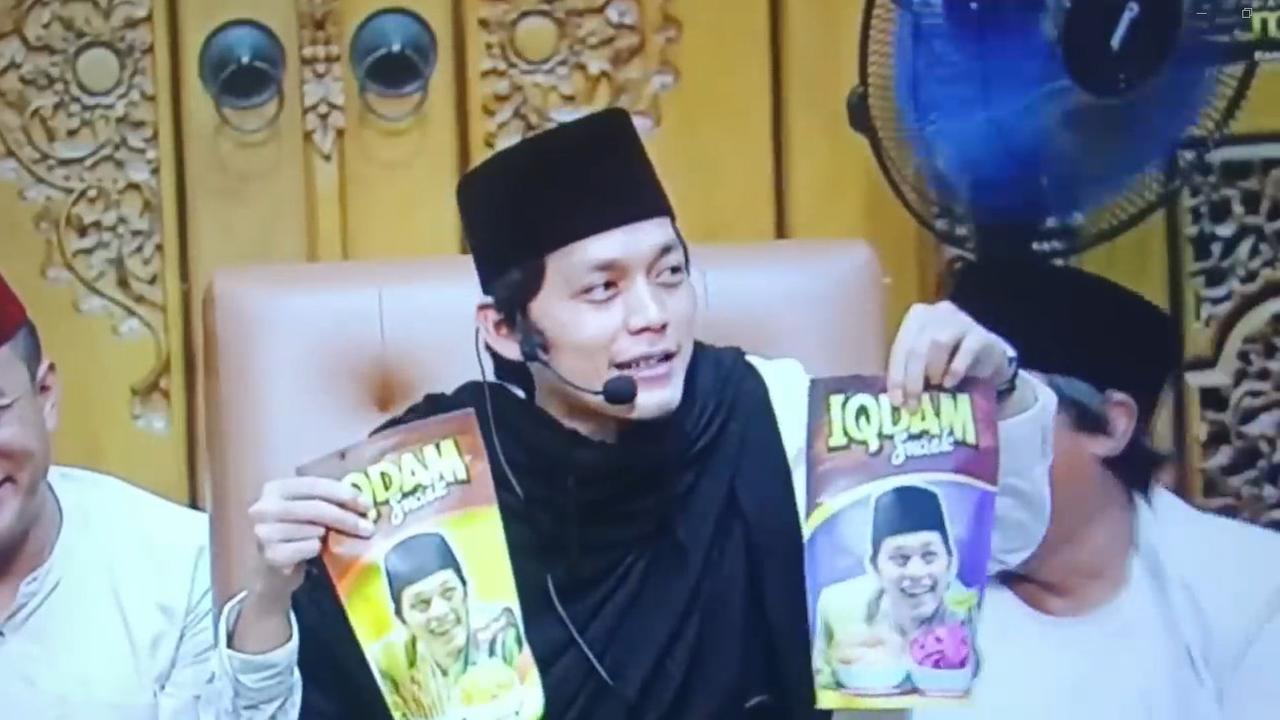 Gus Iqdam promosikan Iqdam Snack (SS: YT Seputar Guse)