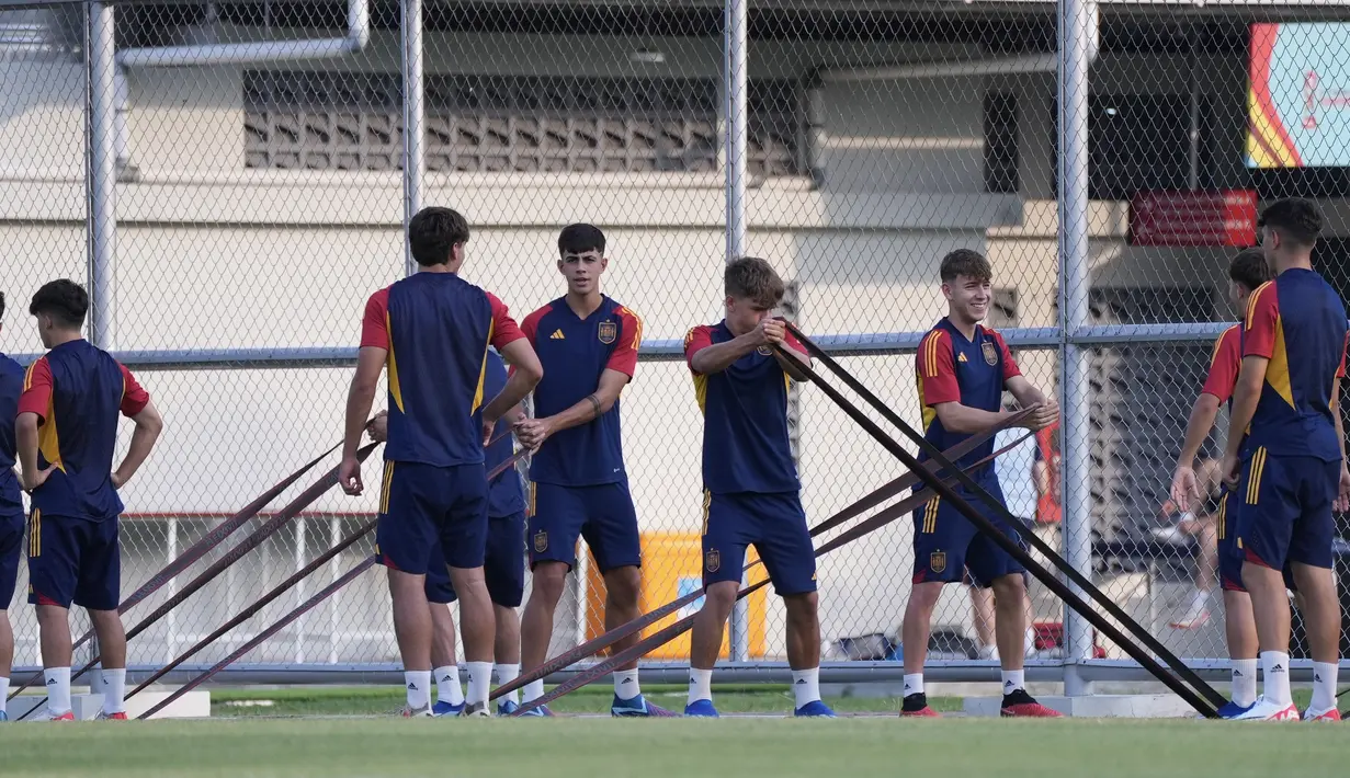 <p>Spanyol U-17 akan menghadapi Timnas Mali U-17 dalam laga lanjutan penyisihan Grup B Piala Dunia U-17 2023 di Stadion Manahan, Senin (13/11). (doc.LOC WCU17/RKY)</p>
