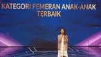 Terjun ke industri hiburan tahun 2018, Widuri Puteri tak hanya aktif di dunia seni peran tetapi juga di dunia tarik suara. Sukses di usia belia, lawan main Adhisty Zara di film Keluarga Cemara 2 ini banjir pujian dari publik. Bahkan di usianya yang masih 12 tahun, pemeran Ara di Keluarga Cemara 2 ini sudah meraih 3 penghargaan di ajang penghargaan musik dan penghargaan film. (Liputan6.com/IG/@widimulia)