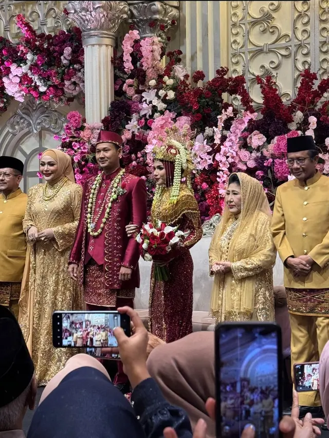 Resepsi Zahwa Nadhira
