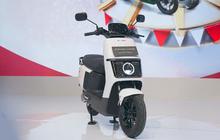 Polytron Fox 200: Motor Listrik Canggih dengan Fitur Fox Alert, Dirancang Khusus untuk Perempuan Aktif