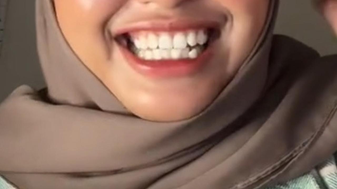 Tak hanya pandai bernyanyi, Nabila juga cukup mahir bermain gitar. Ia biasanya unjuk kebolehan di Tik Tok dengan bernyanyi sambil bermain gitar.