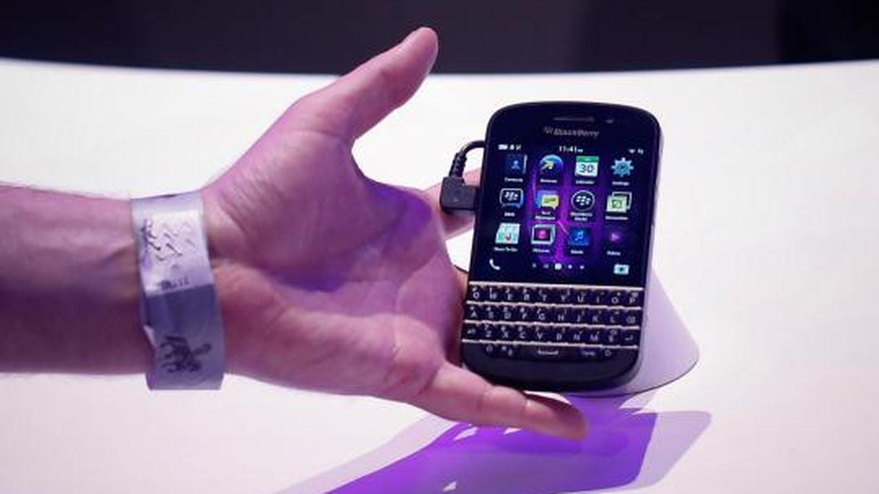 Dua handset anyar Blackberry 10