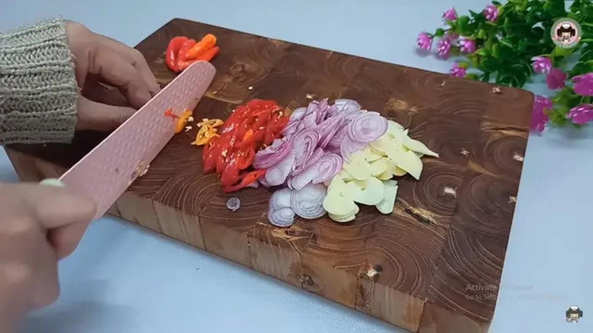 Mau Telur Dadar Lebih Garing? Ini Trik Agar Keriting dan Tetap Sehat