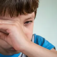 Menangis adalah salah satu bagian penting dalam proses tumbuh kembang anak. (Foto: Pexels/Vika Glitter)
