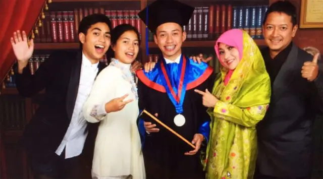 Kisah hidup Dina Mariana, berjuang lawan kanker rahim hingga pernah dikabarkan jadi korban penculikan