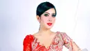 Syahrini memang punya selera fesyen yang baik. Dia acap kali disebut sebagai trendsetter karena tahu betul cara mix and match busana yang membuatnya tampil cetar membahana, Jakarta, Kamis (19/6/2014) (Liputan6.com/Panji Diksana)  