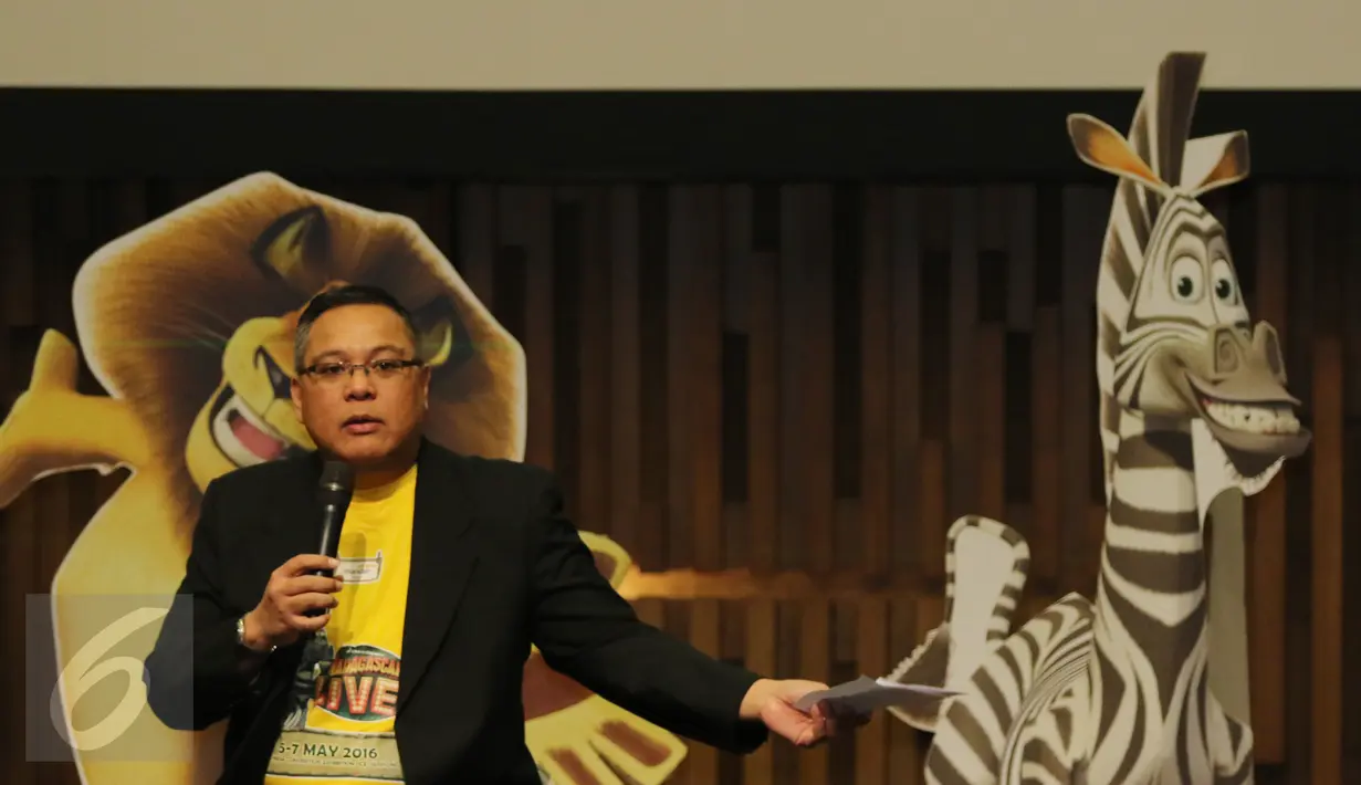 CEO 7Kings Entertainment Aldo Menayang dalam konferensi pers Madagascar Live di SCTV Tower, Jakarta, Kamis (14/4).  Teatrikal Musikal Madagascar akan berlangsung pada 5-7 Mei 2016 di ICE BSD City-Serpong. (Liputan6.com/Herman Zakharia)