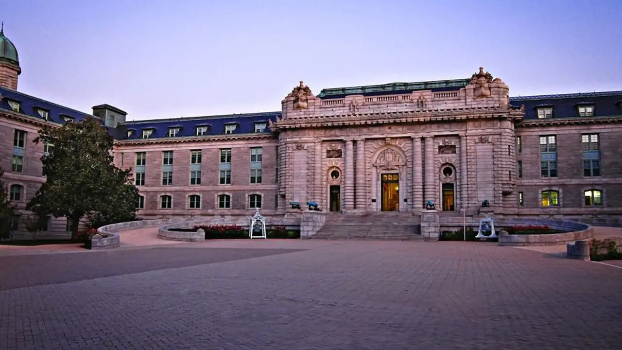 Naval Academy Lockdown: False Active Shooter Alert and Cadet Injured