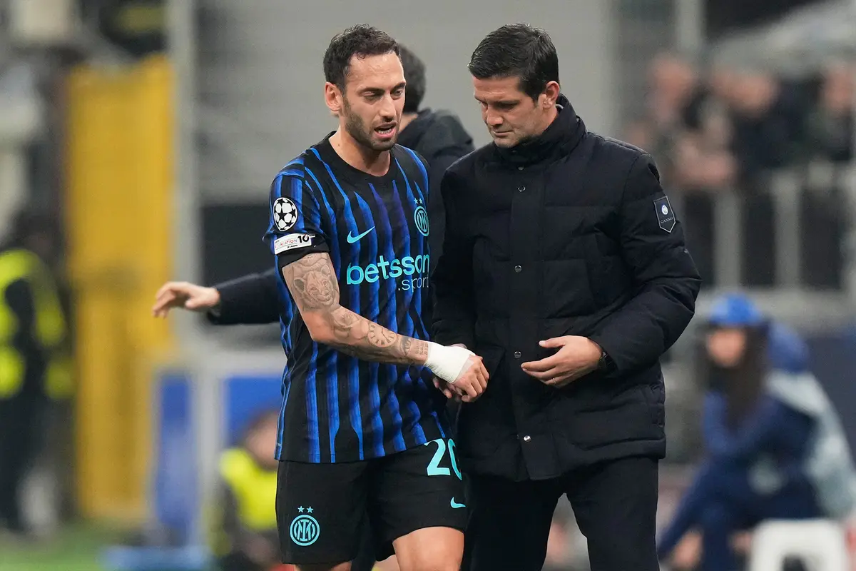 hakan calhanoglu dan cristian chivu