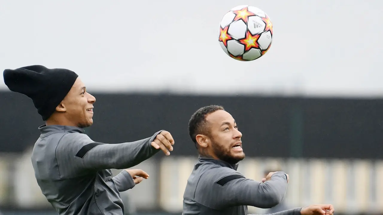 Foto: Neymar dan Mbappe Berdamai, Lionel Messi Siap Tampil Hadapi Manchester City di Liga Champions