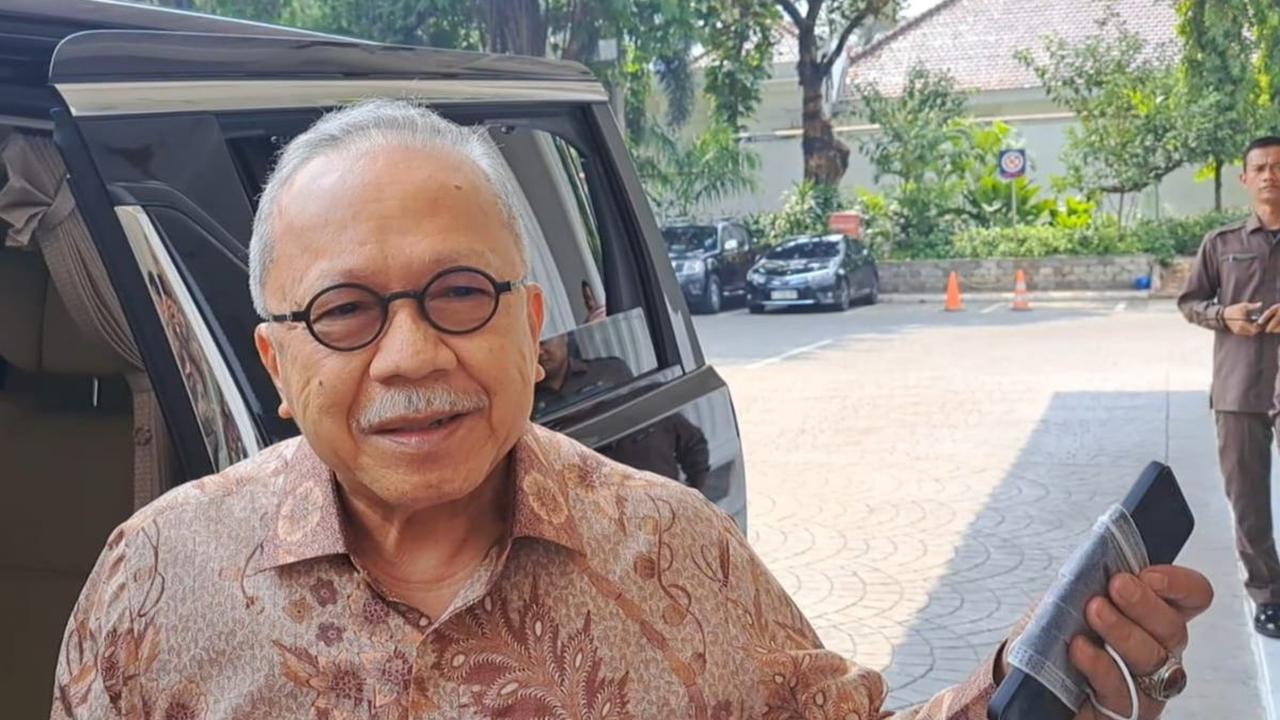 Foke berpesan agar Pemprov DKI mencari sumber utama polusi itu dan menanganinya.