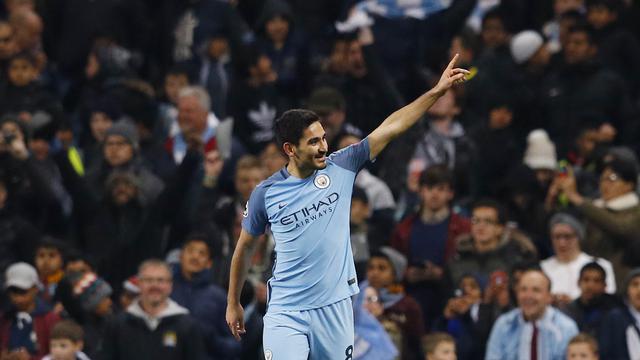Ilkay Gundogan merayakan gol ke gawang Barcelona