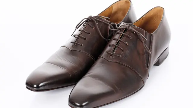 Ilustrasi sepatu