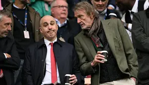 Reaksi Sir Jim Ratcliffe dan Omar Berrada saat MU Mengetahui Lawan di Liga Champions Jadi Sorotan