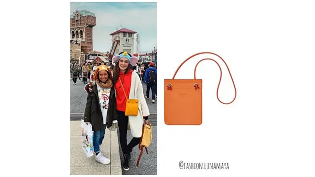 Luna Maya kerap mengenakan tas simple dan kecil. Meski begit harga tasnya mencapai Rp 27 juta.
