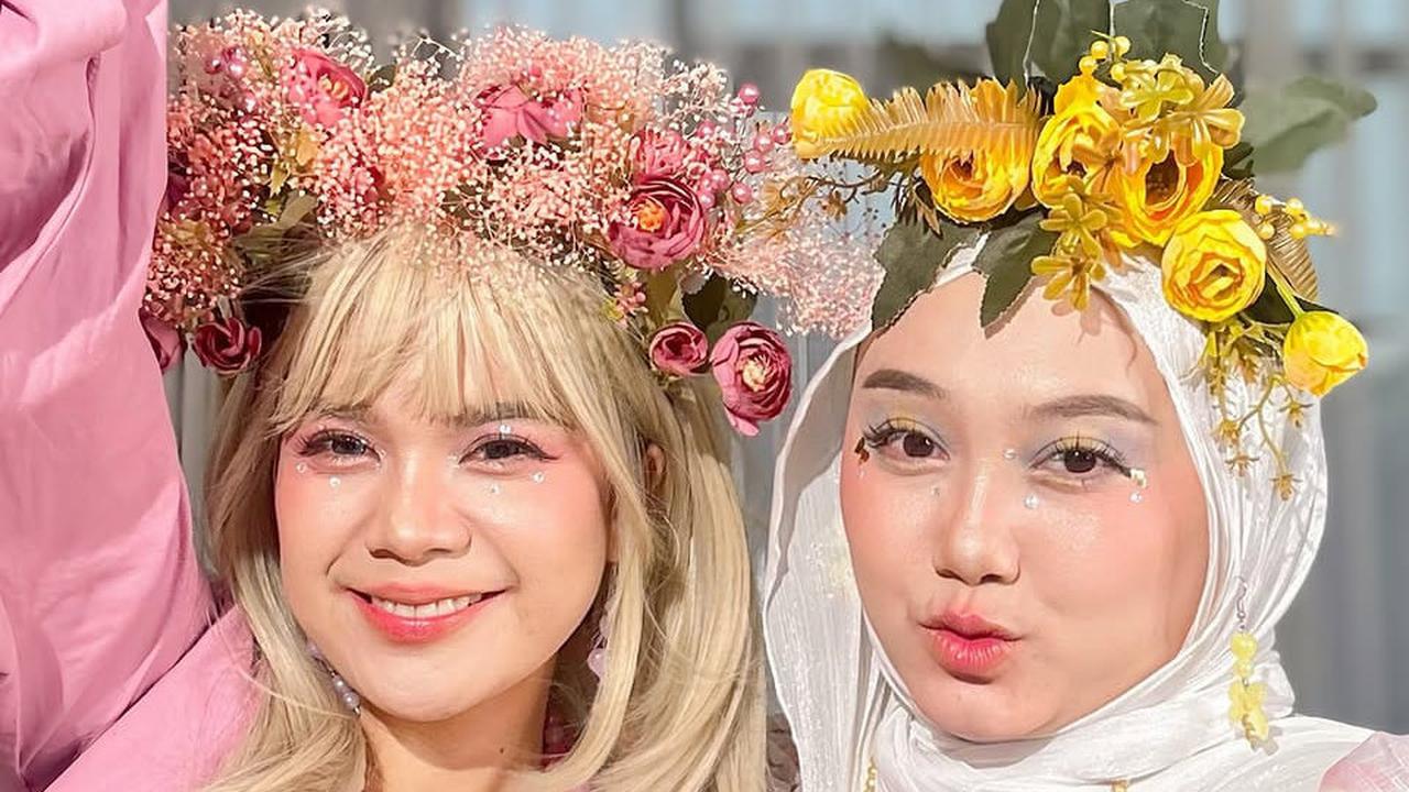 5 Potret Duo Sinta dan Jojo Tirukan Tren Makeup Douyin, Comeback Fenomenal Penuh Pesona
