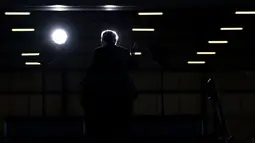 Presiden Amerika Serikat Donald Trump berbicara dalam rapat umum kampanye di Bandara Cecil, Jacksonville, Florida, Amerika Serikat, Kamis (24/9/2020). (AP Photo/Evan Vucci)