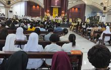 Momen Ratusan Umat Katolik di Kupang Hadiri Misa Requem Jenazah Paus Fransiskus