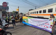 KAI Gencarkan Edukasi Keselamatan di Perlintasan dan Jalur Kereta Api, Ingatkan Bahaya Kecelakaan