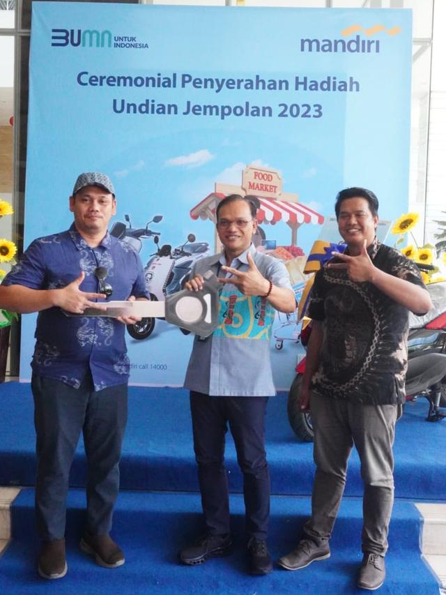 Ceremonial Penyerahan Hadiah Undian Jempolan 2023.