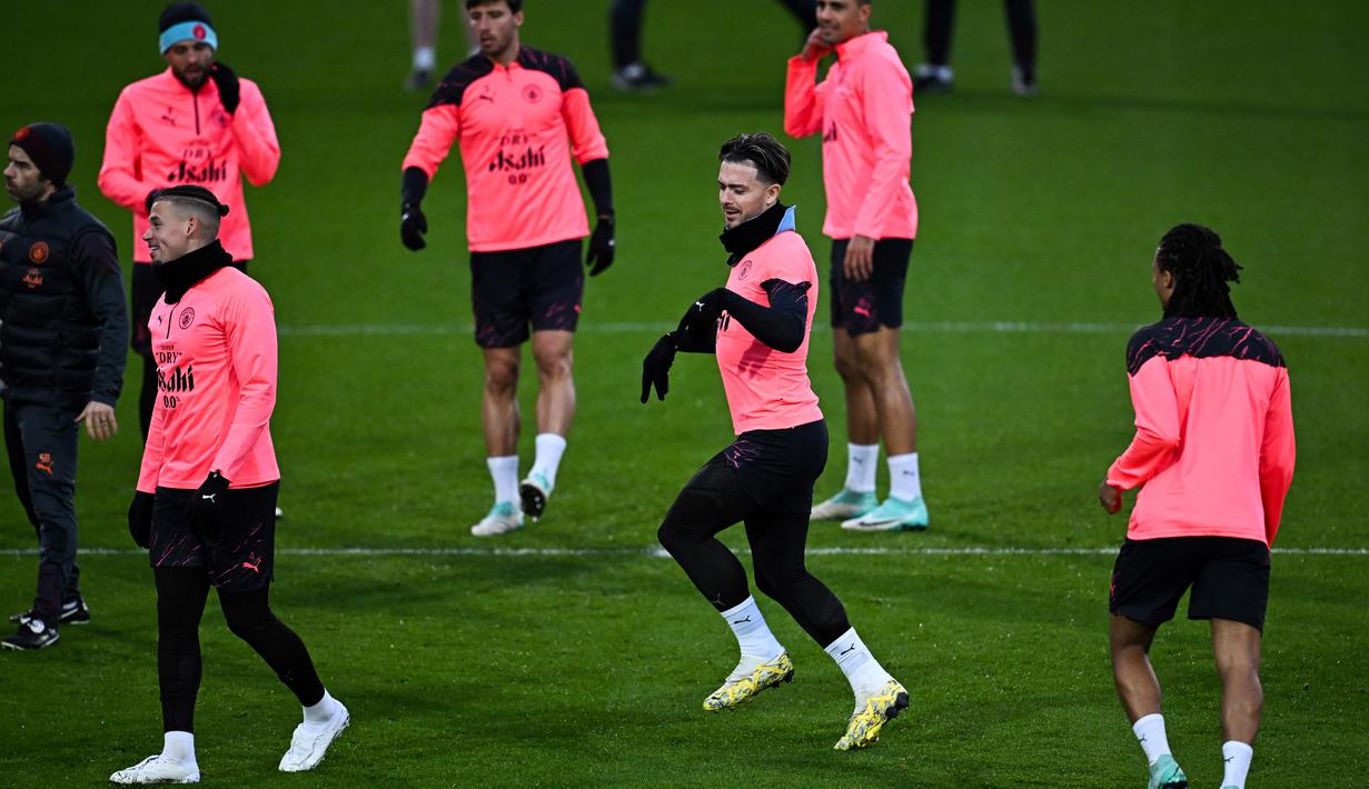 Manchester City akan menjamu RB Leipzig di Etihad Stadium pada matchday 5 Grup G Liga Champions 2023/2024 yang akan kick-off Rabu, 29 November 2023, jam 03:00 WIB. (Paul ELLIS / AFP)
