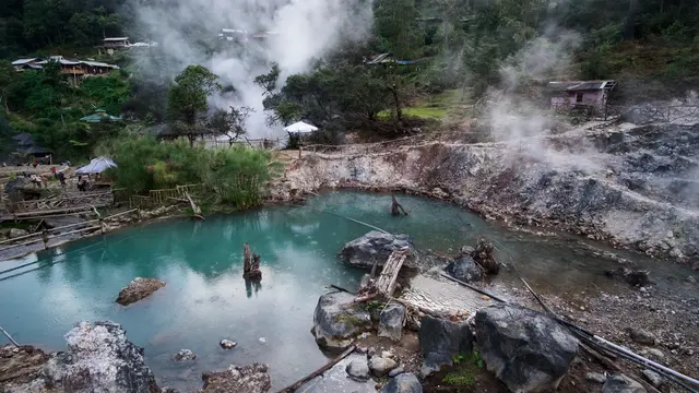 Cibuni Rengganis Crater.