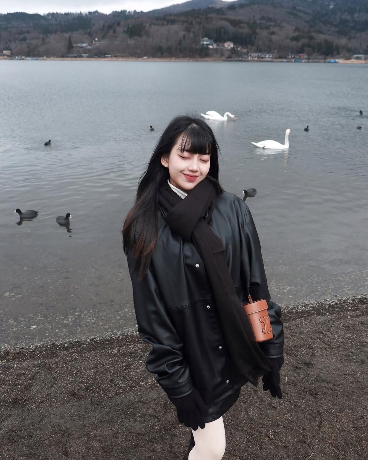 Inspirasi Outfit Korean Look ala Ghea Indrawari, Bikin Tampilan Makin Cantik dan Modis