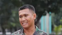 Di penghujung latihan gabungan pada Kamis (9/8/2018), pelatih Paskibraka 2018, Kapten Infanteri Teguh Widakdo merayakan ulang tahunnya yang ke-30 (Foto: M Fajri Erdyansyah)