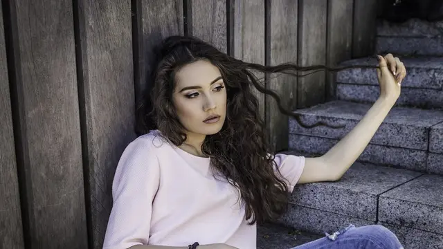 Ilustrasi Relationship