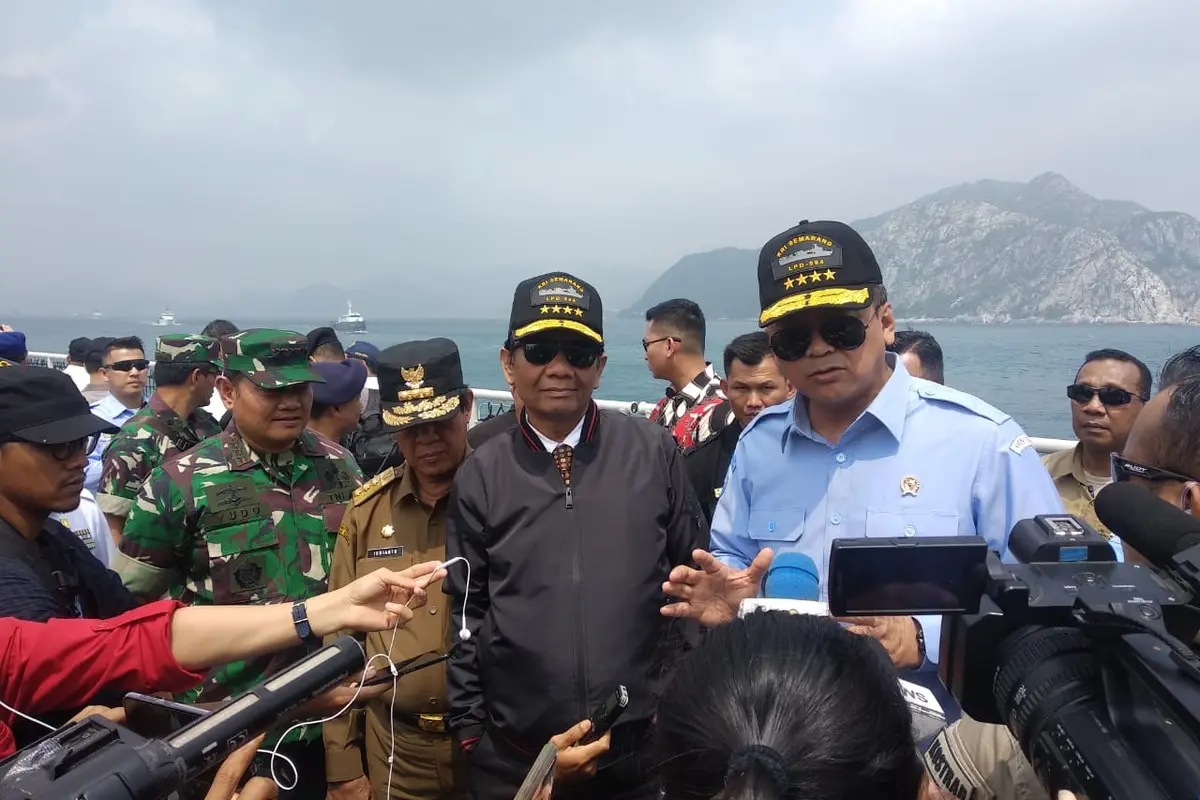 Mahfud Md Tinjau Keamanan Laut Natuna