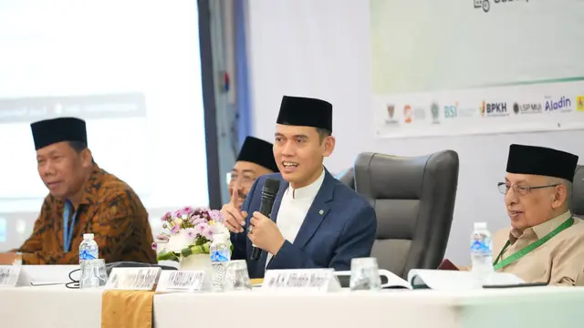 Ketua MUI Bidang Fatwa Prof Asrorun Niam Sholeh dalam Forum Munas MUI yang berlangsung 20-23 November 2025. (Dok MUI)